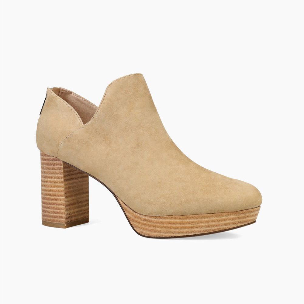 Pelle Moda Tan Suede LESIA BOOTIE Heels Sz 9